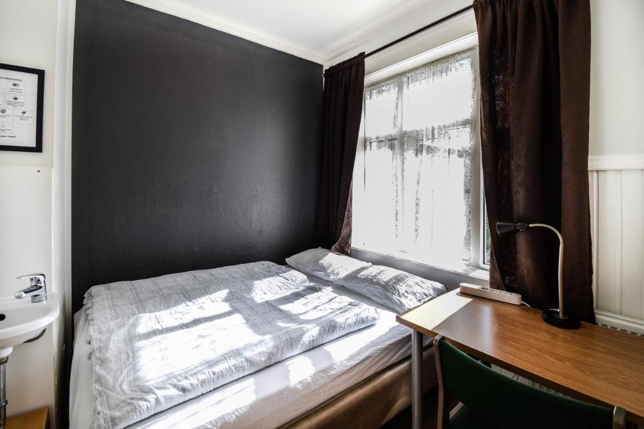 Guesthouse Andrea Reykjavik Bagian luar foto