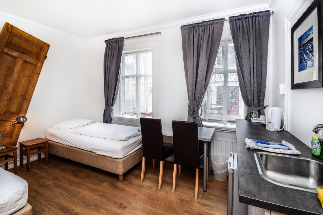 Guesthouse Andrea Reykjavik Bagian luar foto